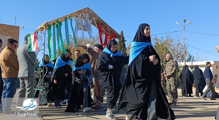 دانش‌آموزان دختر اسفراینی در مسیر نور